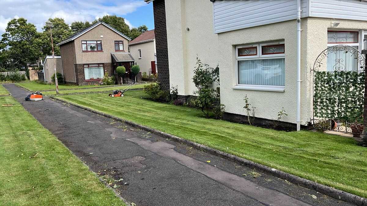 Freshly mown front lawn in Glasgow